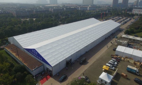 大型工業(yè)展會(huì)篷房